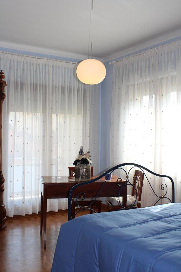 Tres Chic Bed and Breakfast Civitanova Marche Eksteriør billede