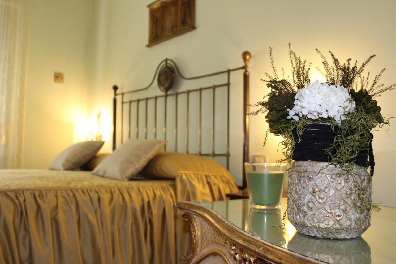 Tres Chic Bed and Breakfast Civitanova Marche Eksteriør billede
