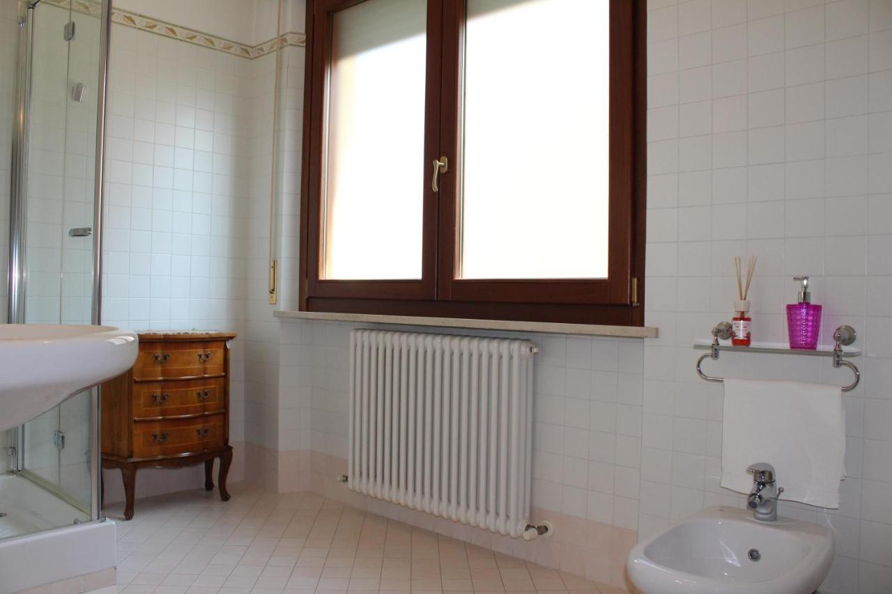Tres Chic Bed and Breakfast Civitanova Marche Eksteriør billede
